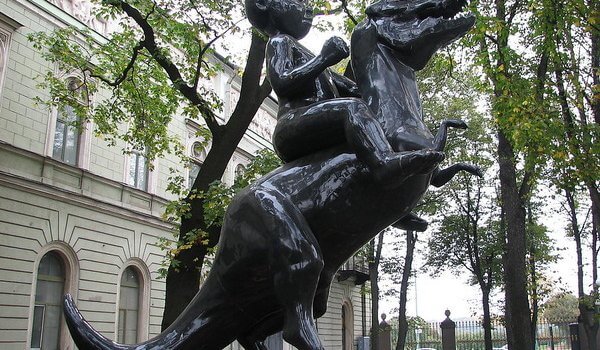 Необычные экскурсии по необычным памятникам СПБ