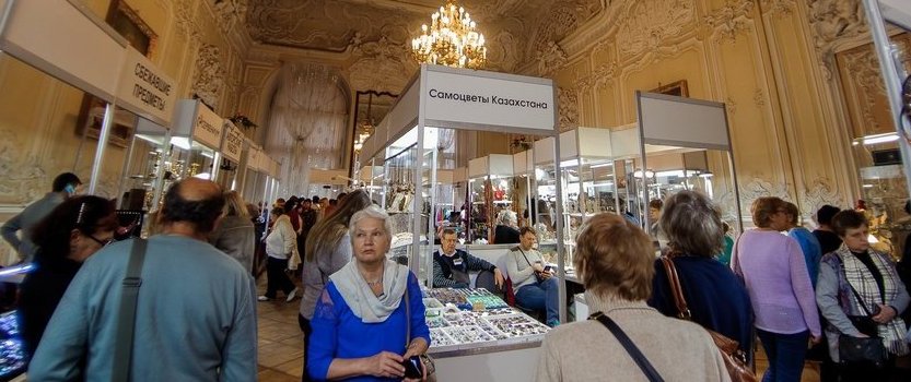 Ювелирная выставка «Сокровища Петербурга»