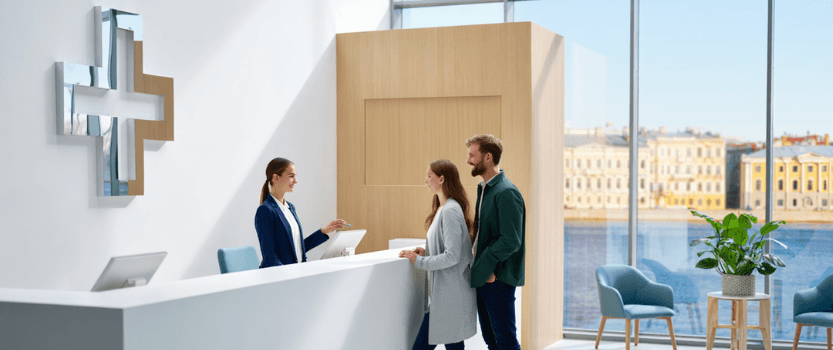 Медицинская помощь туристам в Петербурге: что нужно знать